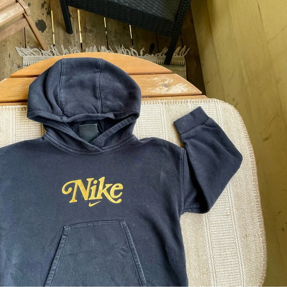 Nike Kid’s Girls Black & Gold Pullover Hoodie XS Sweatshirt Kangaroo Pocket